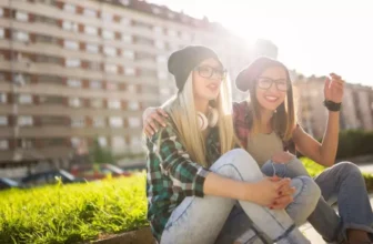 What Are the Best Smart Glasses for Outdoor Adventures?