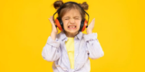 What Are the Differences Between ANC and Passive Noise Isolation?